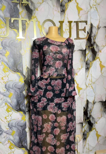 Robe élégante à manches longues