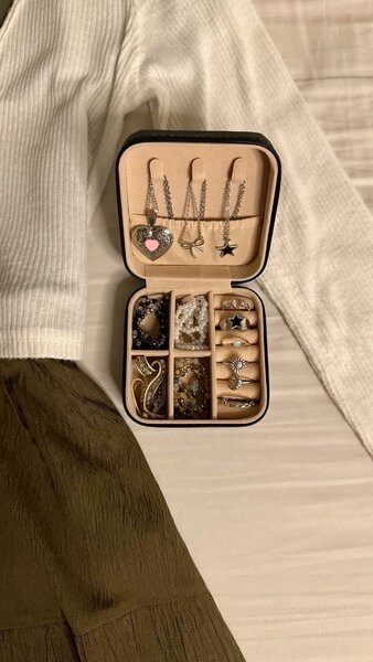 Boîte à bijoux élégante