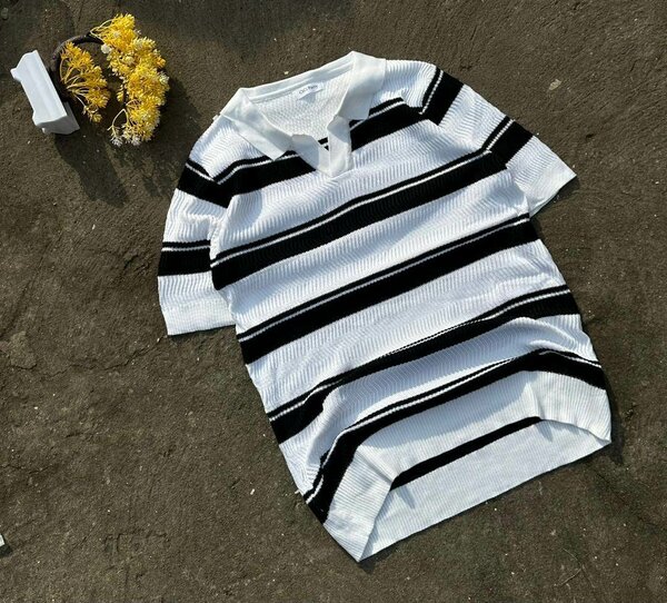 Pull rayé à manches courtes