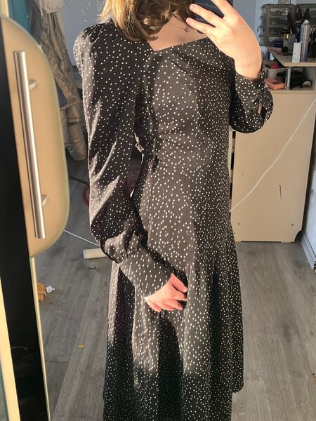 Черное платье