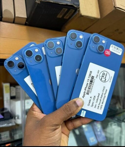 iPhone 13 reconditionné 128Go bleu