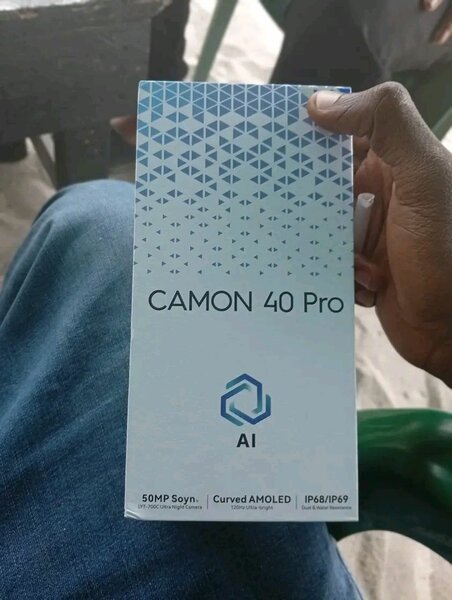 Tecno CAMON 40 Pro