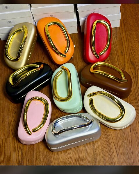 Pochette élégants colorés