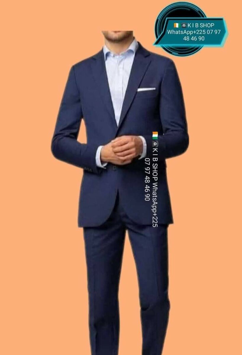 Costume élégant homme bleu