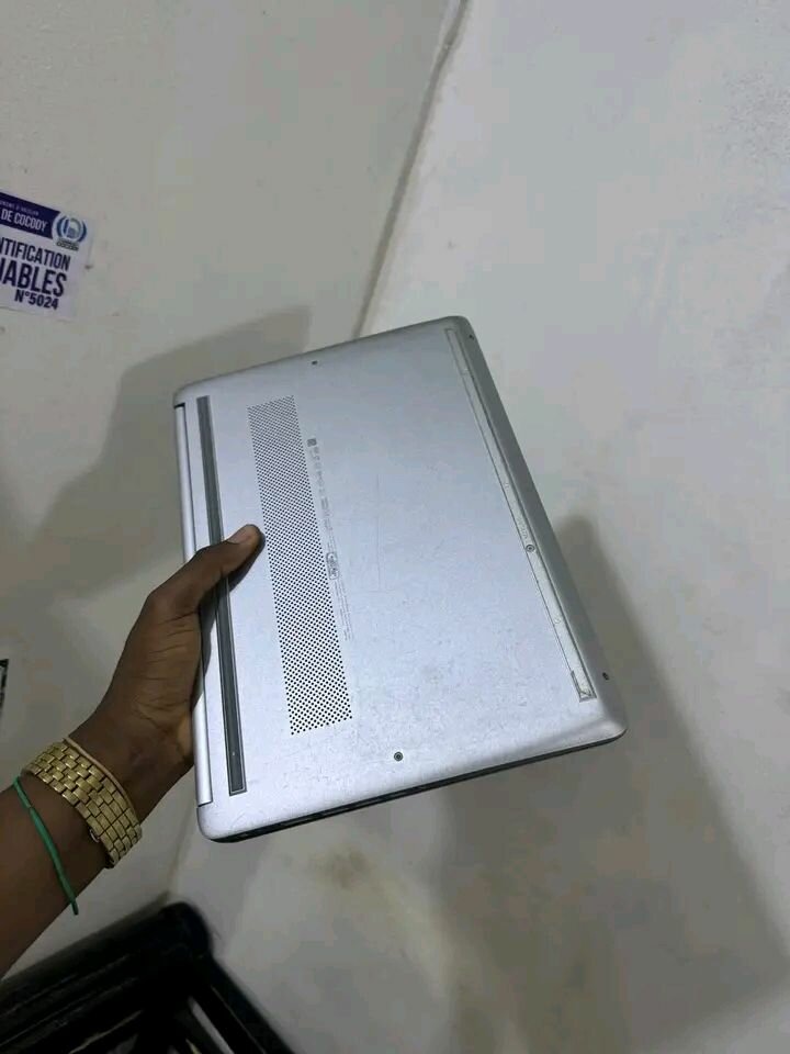 Ordinateur portable HP EliteBook