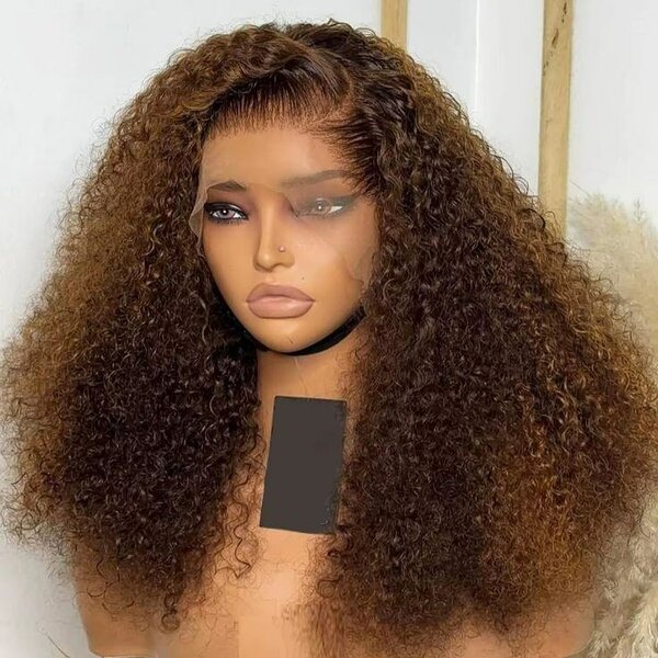 Perruque cheveux bouclés bruns