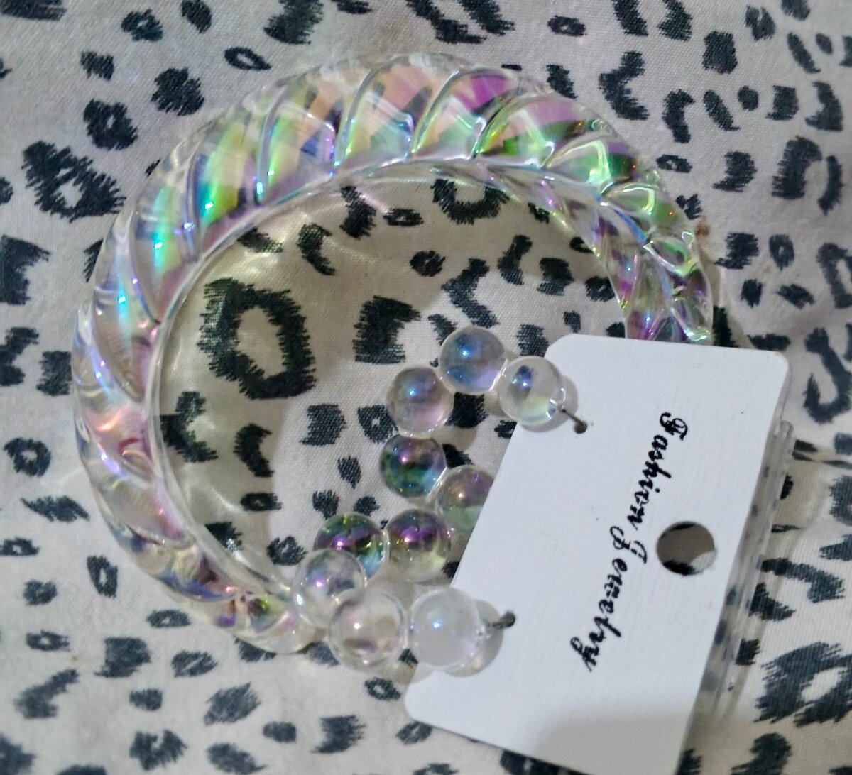 Bracelet en résine coloré