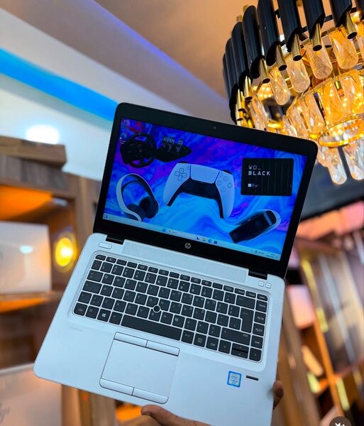 VHP Elitebook g3 V Intel core i5 V 16gig ram V 256ssd V14inc