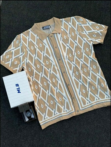 Chemise à motifs MLB style