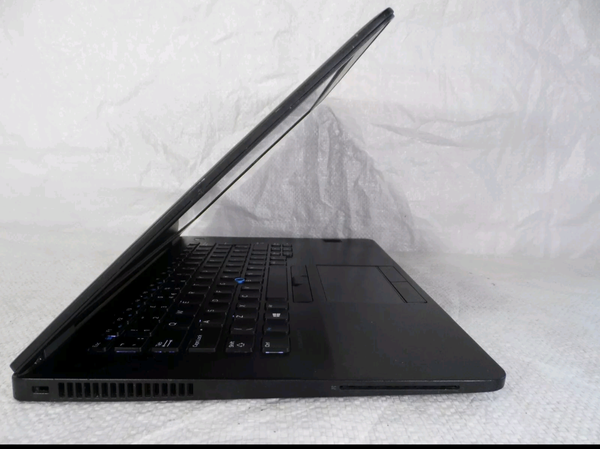 Dell 7470 core i5 6th gen