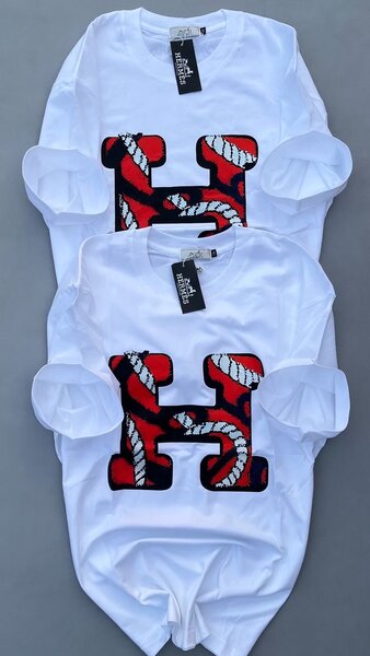 T-shirt blanche "H" originale