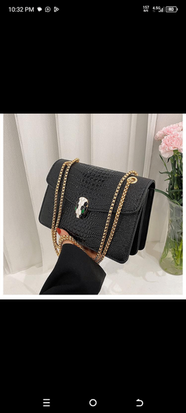 Quality and affordable ladies handheld bags