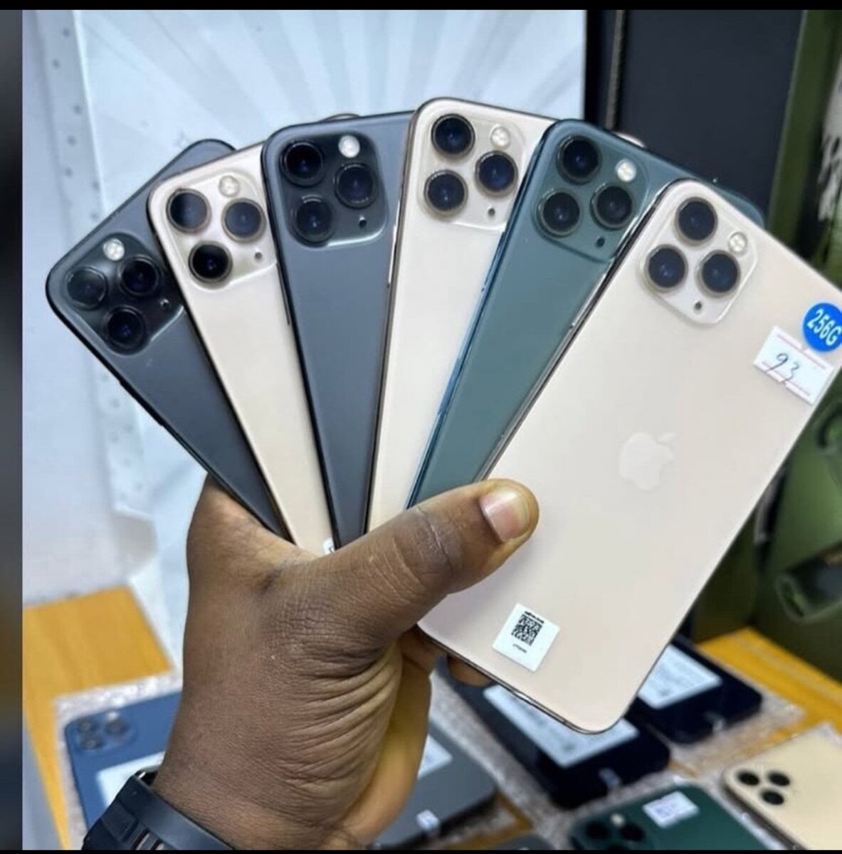 iPhone 11pro max 126gigs