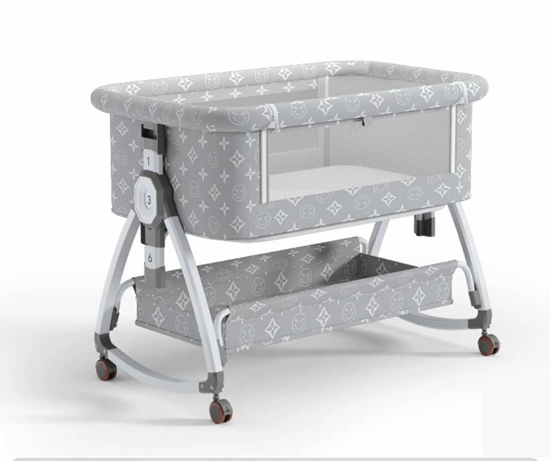 Baby Bedside Cot