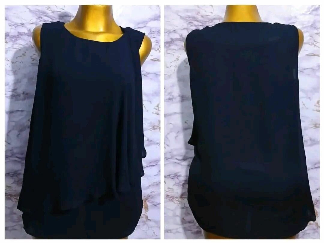 Tenue fleurie sans manches