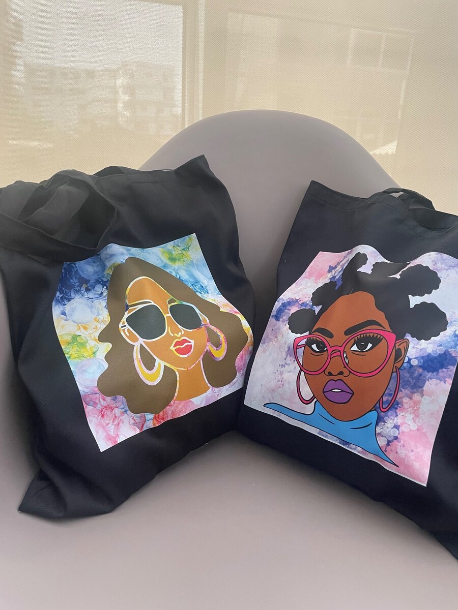 Tote bags
