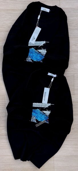 T-Shirt Noir Graphique