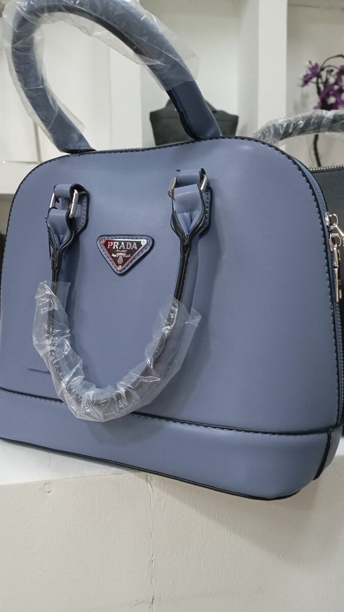 Sac à main Prada en coffret