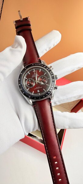 Montre Chronographe Homme Élégante