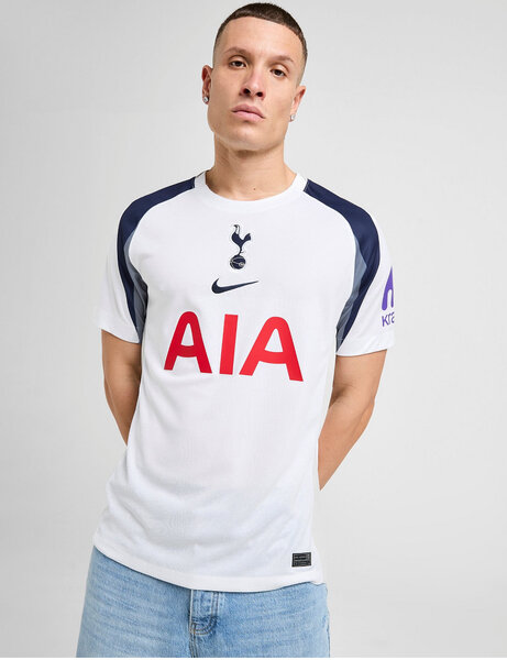 Tottenham domicile 25/26