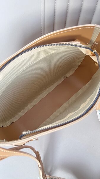 Почтальонки в инди стиле