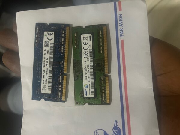 Barrettes RAM DDR3 4 giga