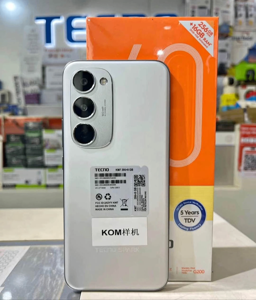 Tecno Spark 10 - Smartphone