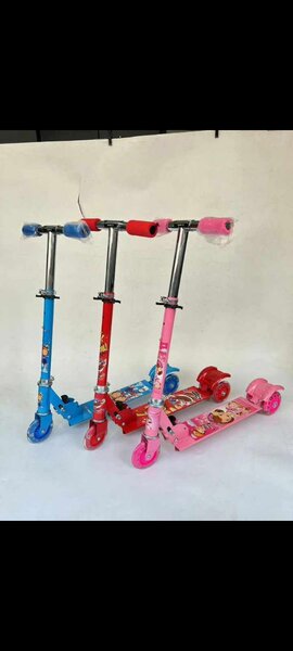 Kids Scooty Wheels Lights Best For 3 to 7 Years old Children