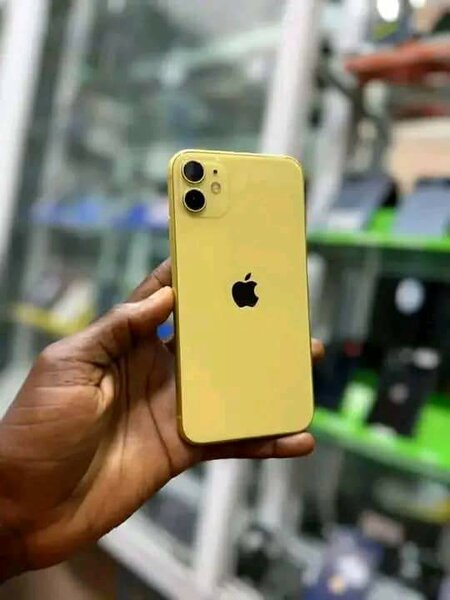 iPhone 11 64GB Jaune