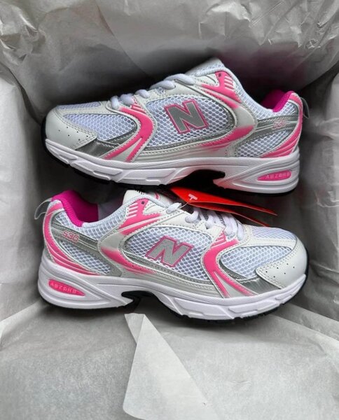 New Balance 530 Blanc et Rose
