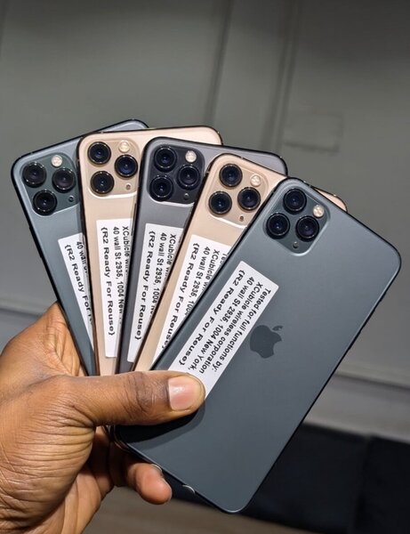 iPhone 11 Pro Max 256 gig