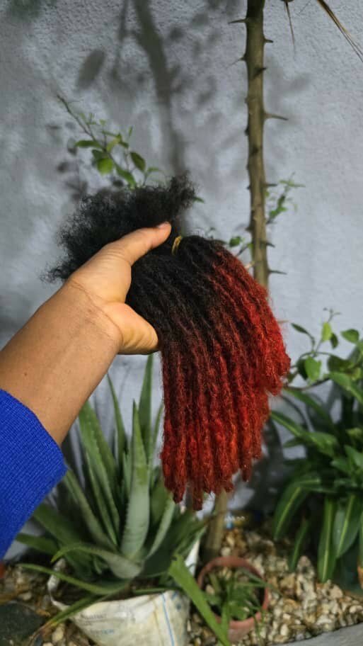 Extensions cheveux synthétiques colorés