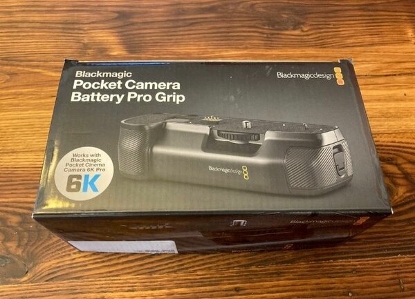BlackMagic P Batterie Pro Grip