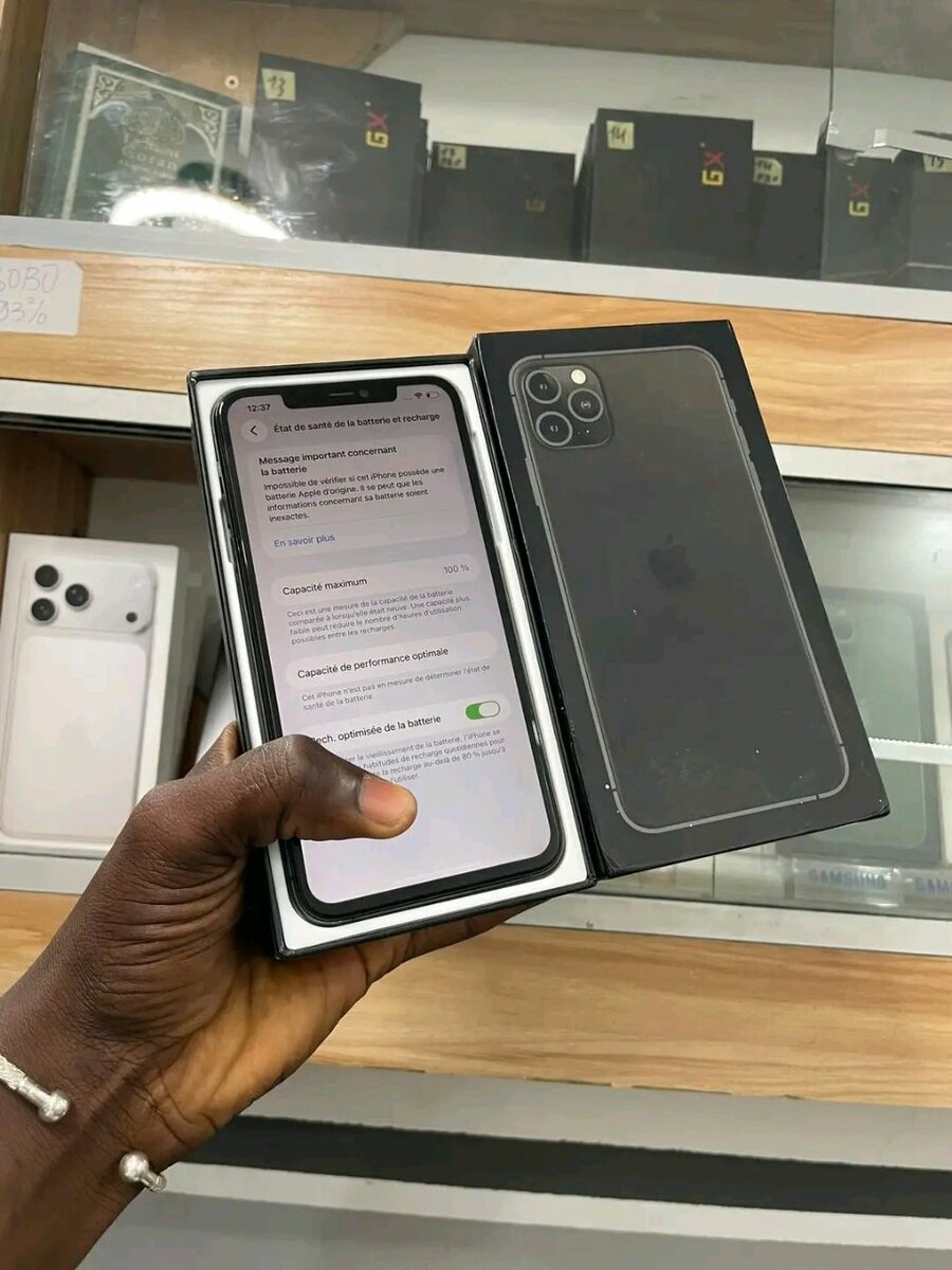 Apple iPhone 11 Pro - Smartphone Débloqué