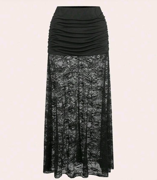 Jupe longue en dentelle noire