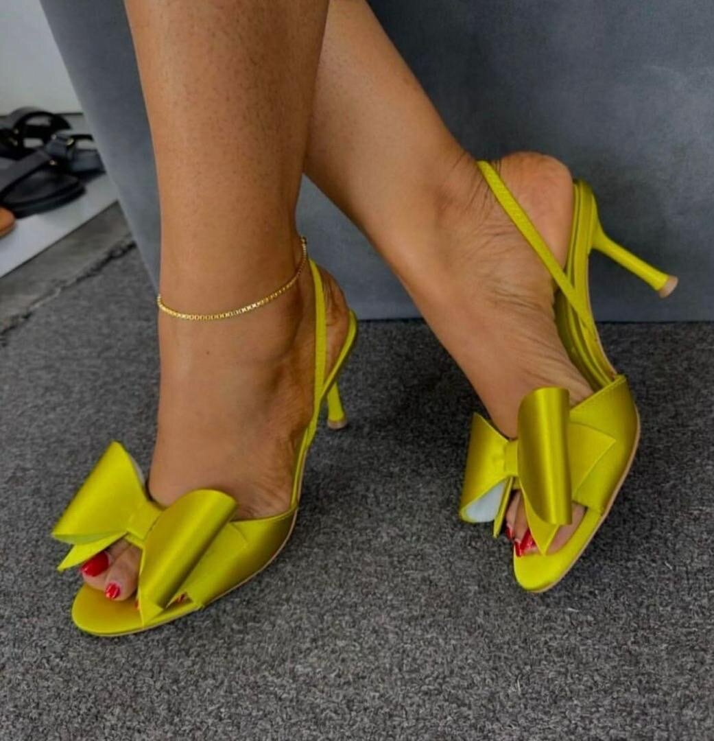 Ladies heels