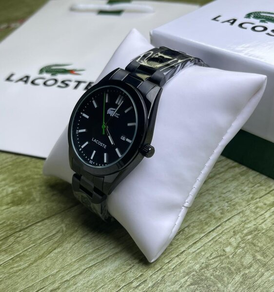 Montre Lacoste Élégante