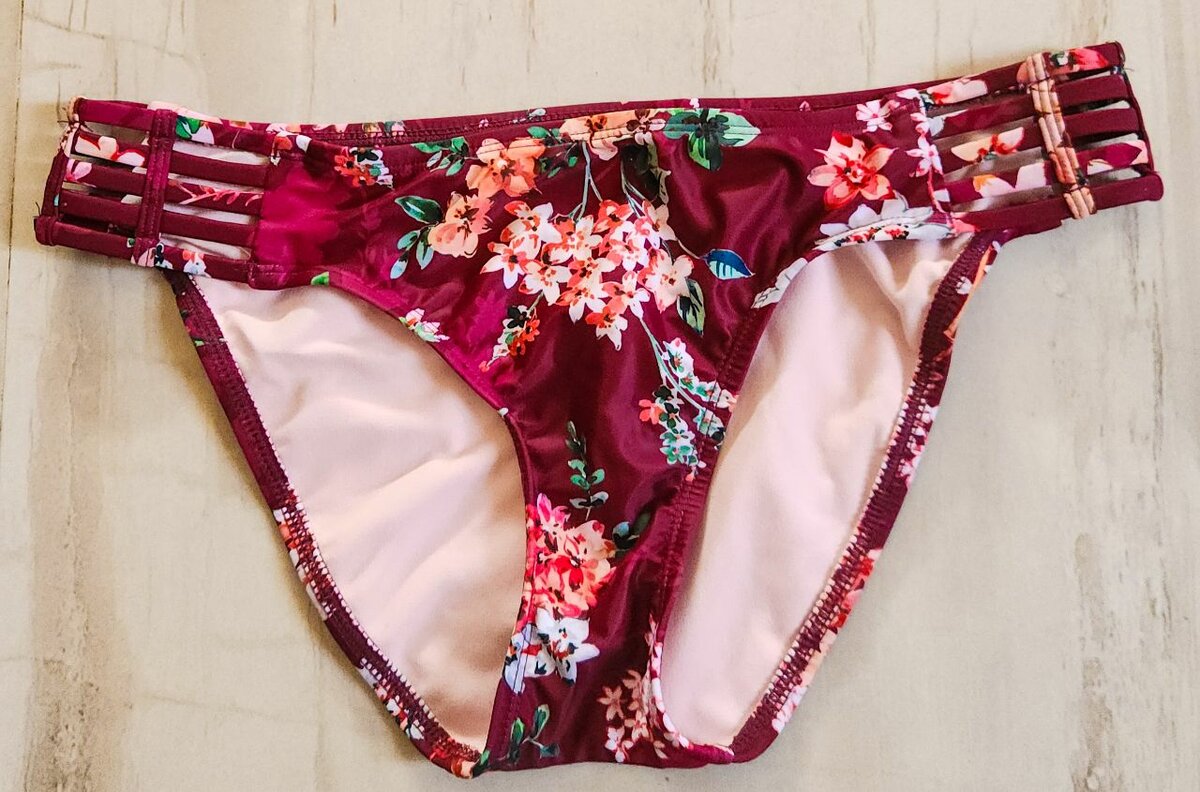 Shade & Shore Womens Plum Floral Tie Back Swimwear