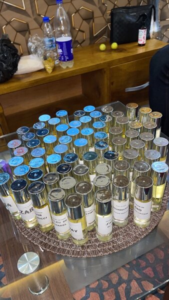 Parfums de Luxe pour Hommes et Femmes