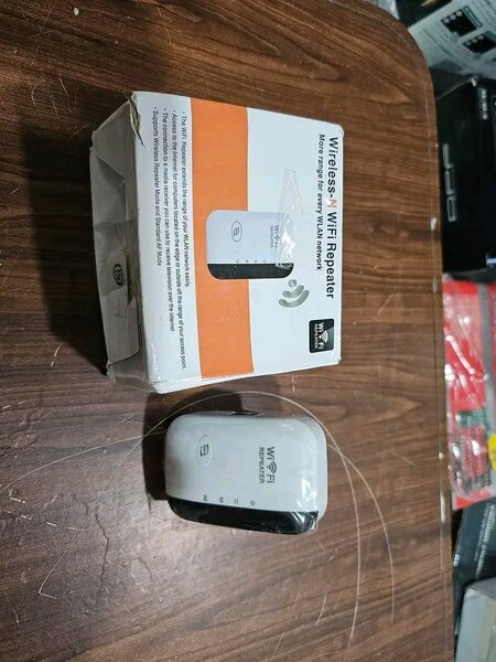 Répéteur WiFi Sans Fil