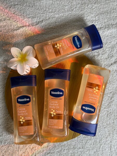 Huile  vaseline cocoradiant