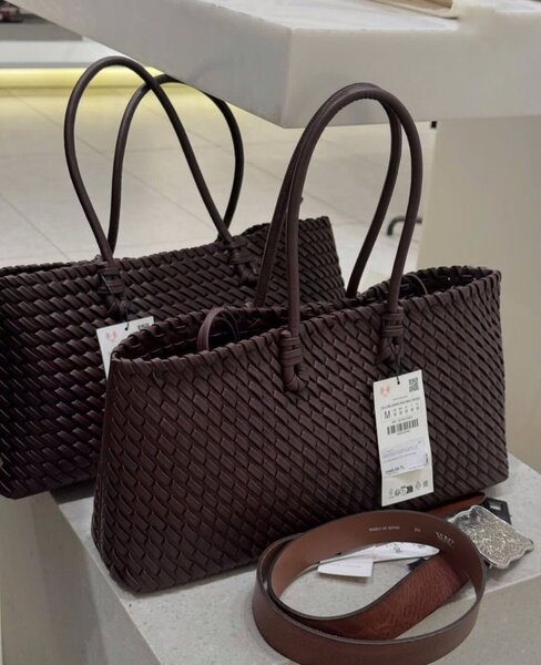 Sac cabas tissé en cuir marron