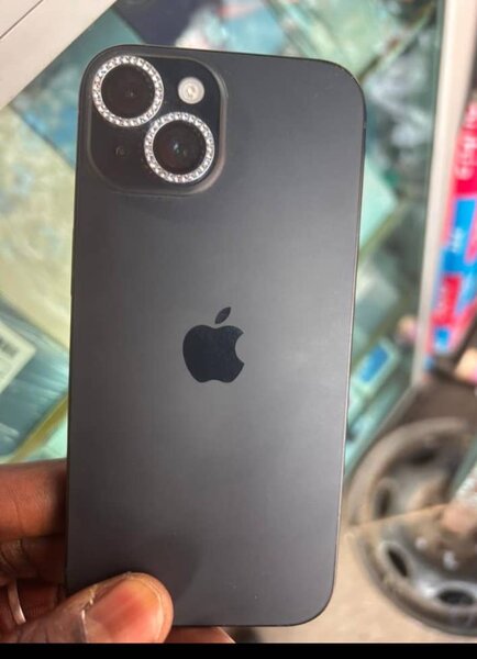 Coque iPhone luxe avec protection d'objectif