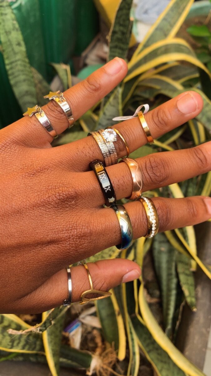 Bijou en acier inoxydable