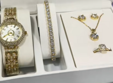 Зергер буюмдардын топтому