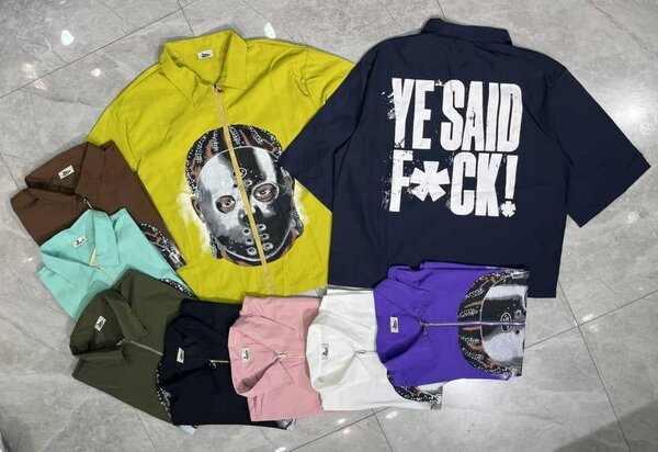 Cropped T-Shirts With A Zip