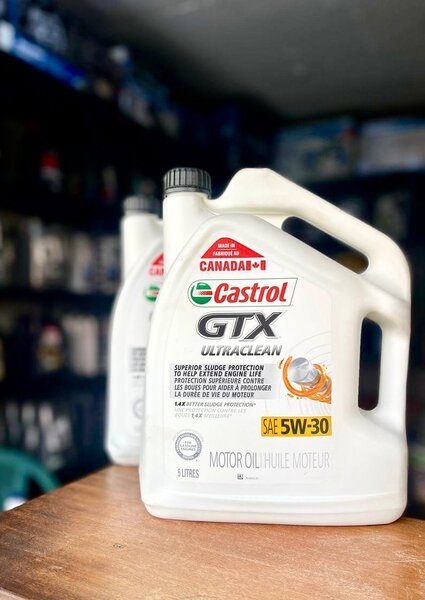 Castrol GRX 5W30 Imported from Canada