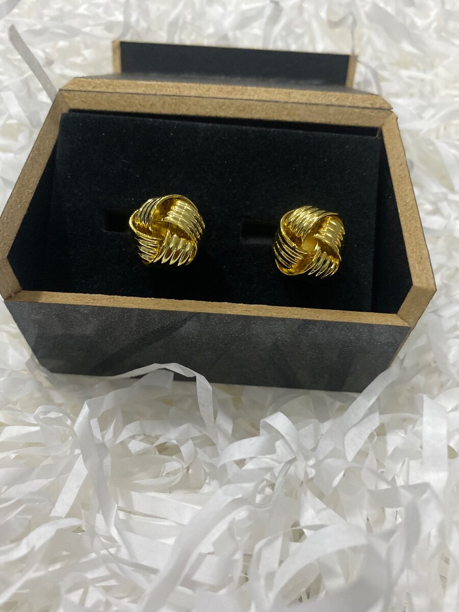 Cuff links