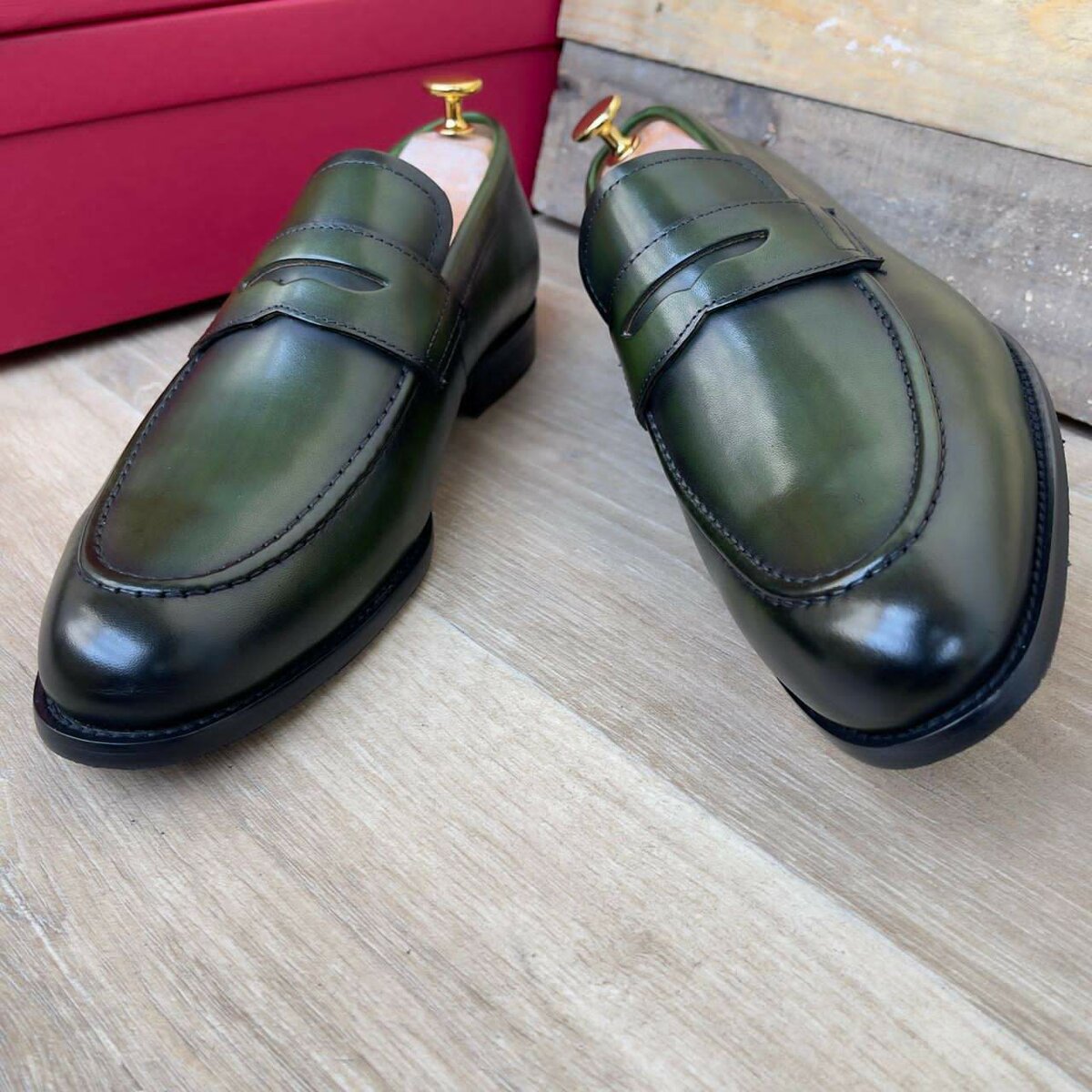 Chaussures mocassins en cuir élégantes