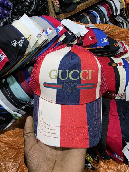 Casquette style Gucci élégante